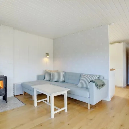 別荘 Vilja - 150m From The Sea In Nw Jutland By Interhome *