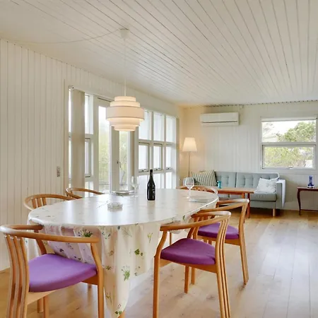 Vilja - 150m From The Sea By Interhome